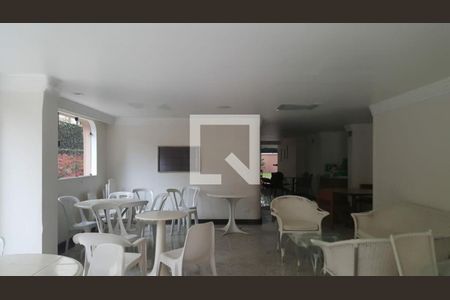 Apartamento à venda com 3 quartos, 200m² em Indianópolis, São Paulo