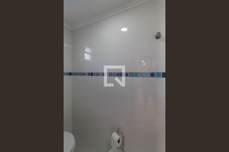 Casa à venda com 385m², 5 quartos e 6 vagas Casa à venda com 385m², 5 quartos e 6 vagasBanheiro 2