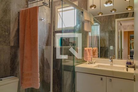 Apartamento à venda com 110m², 2 quartos e 2 vagasBanheiro 1