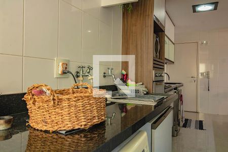 Apartamento à venda com 110m², 2 quartos e 2 vagasCozinha