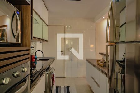 Apartamento à venda com 110m², 2 quartos e 2 vagasCozinha