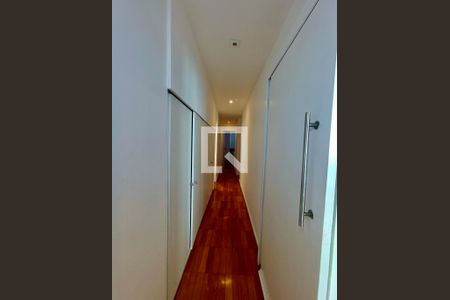 Corredor de apartamento para alugar com 3 quartos, 150m² em Ipanema, Rio de Janeiro