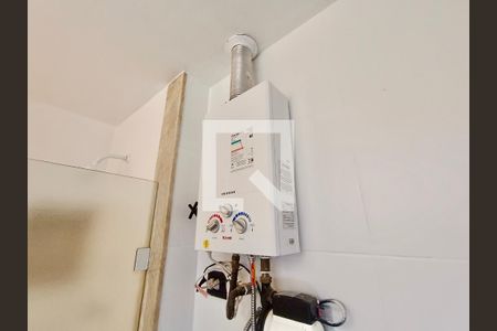 Apartamento à venda com 150m², 3 quartos e 1 vaga Apartamento à venda com 150m², 3 quartos e 1 vagaBanheiro 2