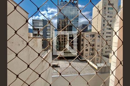 Apartamento à venda com 150m², 3 quartos e 1 vaga Apartamento à venda com 150m², 3 quartos e 1 vagaQuarto 2