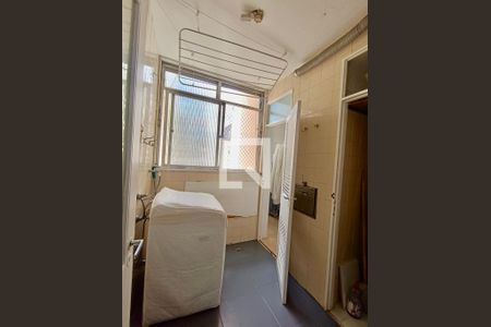 Apartamento à venda com 150m², 3 quartos e 1 vaga Apartamento à venda com 150m², 3 quartos e 1 vagaÁrea de serviço