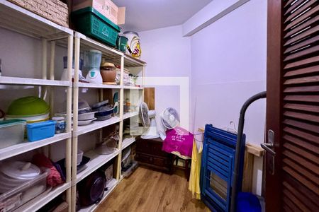 Apartamento à venda com 120m², 3 quartos e 2 vagasQuarto de Serviço