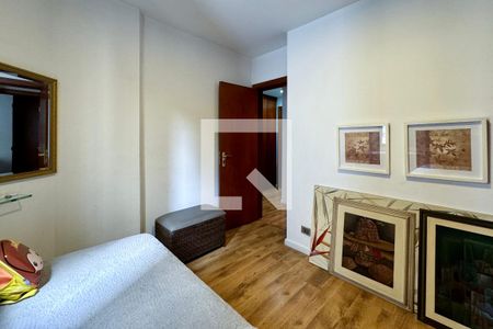 Apartamento à venda com 120m², 3 quartos e 2 vagasQuarto 1