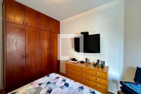 Apartamento à venda com 120m², 3 quartos e 2 vagasQuarto 2