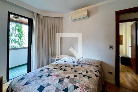 Apartamento à venda com 120m², 3 quartos e 2 vagasQuarto 2