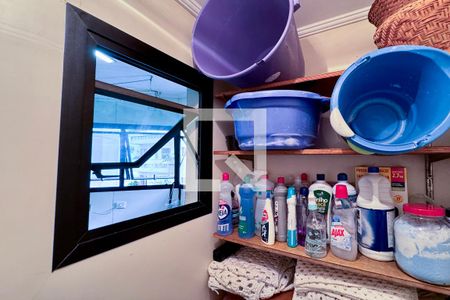 Apartamento à venda com 120m², 3 quartos e 2 vagasBanheiro de Serviço