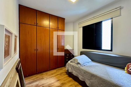 Apartamento à venda com 120m², 3 quartos e 2 vagasQuarto 1