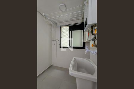 Apartamento à venda com 56m², 2 quartos e 1 vaga Apartamento à venda com 56m², 2 quartos e 1 vagaÁrea de Serviço