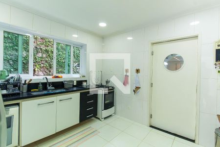 Casa para alugar com 160m², 3 quartos e 2 vagas Casa para alugar com 160m², 3 quartos e 2 vagasCozinha