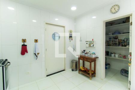 Casa para alugar com 160m², 3 quartos e 2 vagas Casa para alugar com 160m², 3 quartos e 2 vagasCozinha