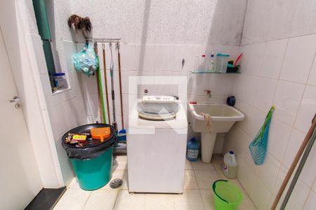 Casa para alugar com 160m², 3 quartos e 2 vagas Casa para alugar com 160m², 3 quartos e 2 vagasÁrea de Serviço