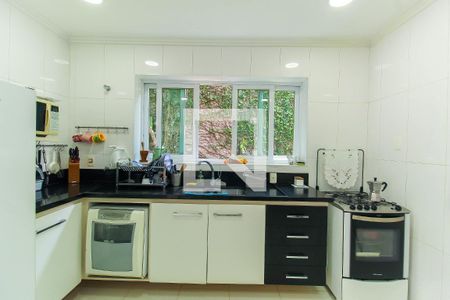 Casa para alugar com 160m², 3 quartos e 2 vagas Casa para alugar com 160m², 3 quartos e 2 vagasCozinha