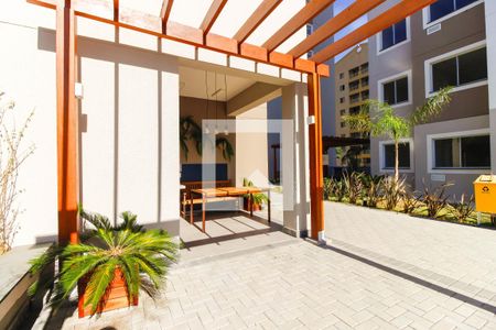 Apartamento à venda com 35m², 2 quartos e 1 vaga Apartamento à venda com 35m², 2 quartos e 1 vagaÁrea comum - Churrasqueira