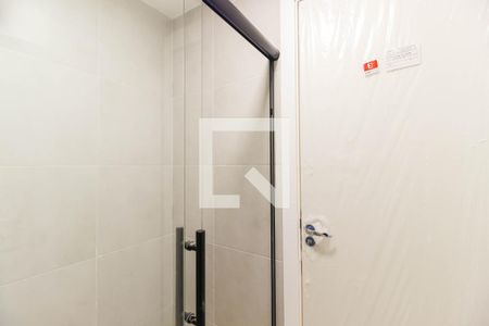 Apartamento à venda com 35m², 2 quartos e 1 vaga Apartamento à venda com 35m², 2 quartos e 1 vagaBanheiro