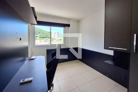 Apartamento à venda com 77m², 2 quartos e 1 vagaSuíte 1