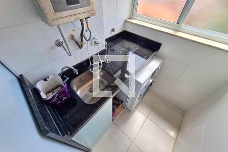 Apartamento à venda com 77m², 2 quartos e 1 vagaÁrea de Serviço