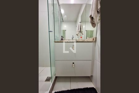 Apartamento à venda com 77m², 2 quartos e 1 vagaBanheiro da Suíte 2