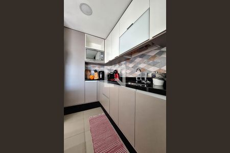 Apartamento à venda com 77m², 2 quartos e 1 vagaCozinha