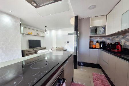 Apartamento à venda com 77m², 2 quartos e 1 vagaCozinha