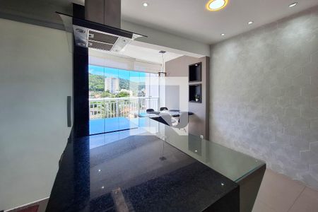 Apartamento à venda com 77m², 2 quartos e 1 vagaSala