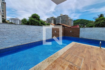 Apartamento à venda com 77m², 2 quartos e 1 vagaÁrea comum - Piscina