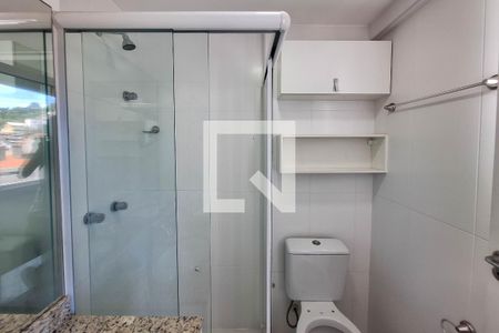 Apartamento à venda com 77m², 2 quartos e 1 vagaBanheiro da Suíte 1