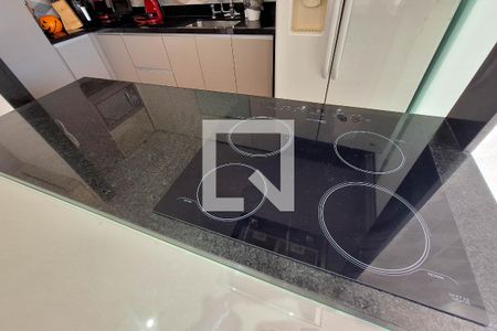 Apartamento à venda com 77m², 2 quartos e 1 vagaCozinha