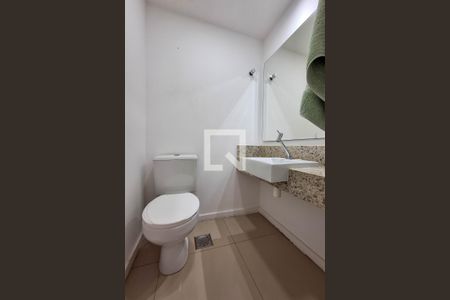 Lavabo de apartamento para alugar com 2 quartos, 77m² em Santa Rosa, Niterói