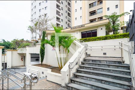 Apartamento à venda com 78m², 2 quartos e 2 vagasEntrada