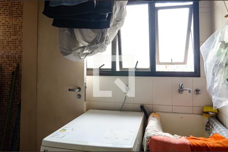 Apartamento à venda com 78m², 2 quartos e 2 vagasLavanderia