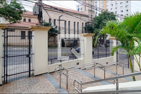 Apartamento à venda com 78m², 2 quartos e 2 vagasEntrada