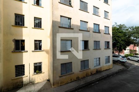 Vista Quarto 1 de apartamento para alugar com 2 quartos, 46m² em Vila Sílvia, São Paulo