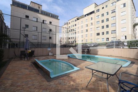 Apartamento para alugar com 44m², 2 quartos e 1 vagaÁrea comum - Piscina