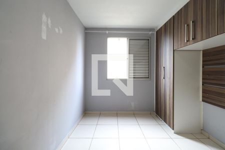 Quarto 1 de apartamento para alugar com 2 quartos, 44m² em Parque Sao Vicente, Santo André