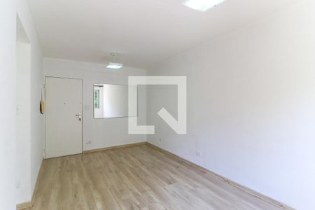 Sala de apartamento para alugar com 2 quartos, 60m² em Santo Amaro, São Paulo