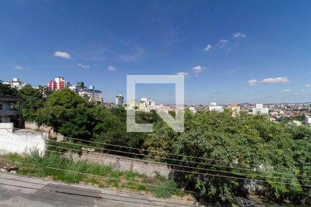 Casa à venda com 130m², 4 quartos e 3 vagas Casa à venda com 130m², 4 quartos e 3 vagasVista do quarto 2