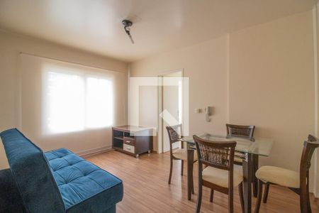 Sala de apartamento para alugar com 1 quarto, 46m² em São João, Porto Alegre