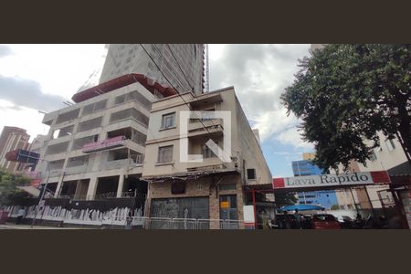 Apartamento para alugar com 98m², 2 quartos e sem vagaFachada