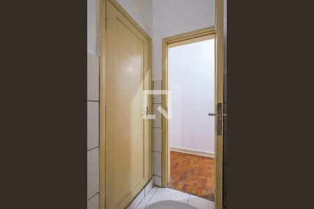 Apartamento para alugar com 98m², 2 quartos e sem vagaBanheiro