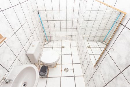 Banheiro de casa para alugar com 1 quarto, 25m² em Sacomã, São Paulo