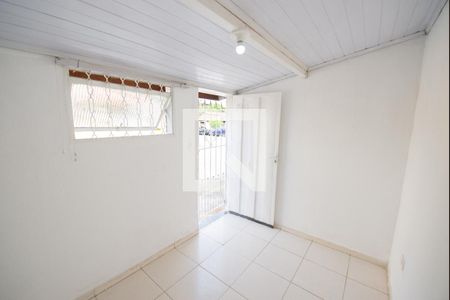Sala de casa para alugar com 1 quarto, 34m² em Adélia Afonso, Taubaté