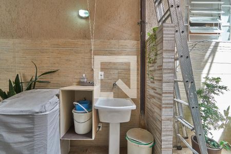 Casa à venda com 270m², 5 quartos e sem vaga Casa à venda com 270m², 5 quartos e sem vagaÁrea de Serviço