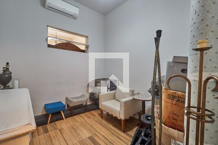 Casa à venda com 270m², 5 quartos e sem vaga Casa à venda com 270m², 5 quartos e sem vagaQuarto 2