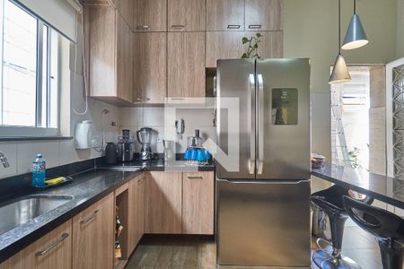 Casa à venda com 270m², 5 quartos e sem vaga Casa à venda com 270m², 5 quartos e sem vagaCozinha