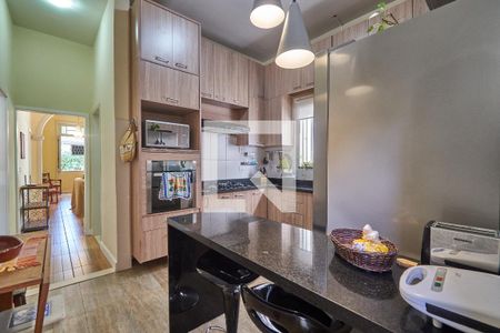 Casa à venda com 270m², 5 quartos e sem vaga Casa à venda com 270m², 5 quartos e sem vagaCozinha