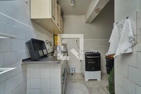 Casa à venda com 270m², 5 quartos e sem vaga Casa à venda com 270m², 5 quartos e sem vagaCasa 2 Área de Serviço